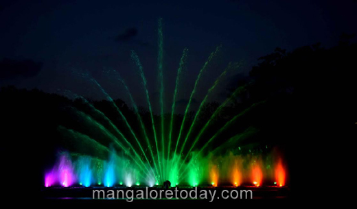 Musical fountain 1